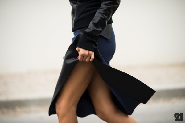 trend, navy and black, street style, christine centenera,  vogue, fashion editor, shop it, buy now, where to buy, how to wear, 