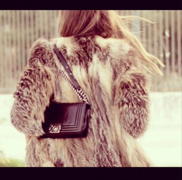 style by yellow button, instagram, style, yellow, claire fabb, fashion, womens fashion, 
