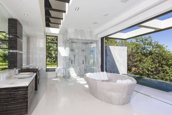 Beyonce and Jay Z, On The Run tour, power couple, entertainment, interior style, inside Beyonce and Jay Z's mansion in Beverley Hills, Hollywood, Queen Bey, on the market, Elle Decor, Beyonce, Jay Z, Blue Ivy, Claire Fabb, Style by Yellow Button, sbyb