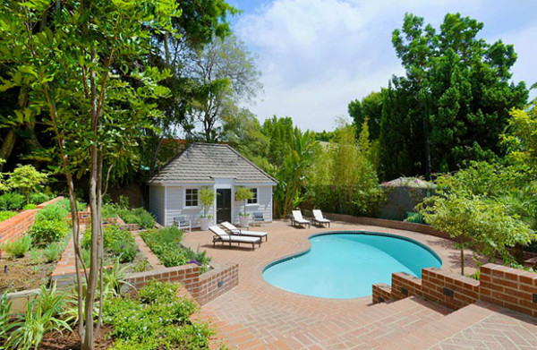 ed-ari-gold-entourage-house-18-de