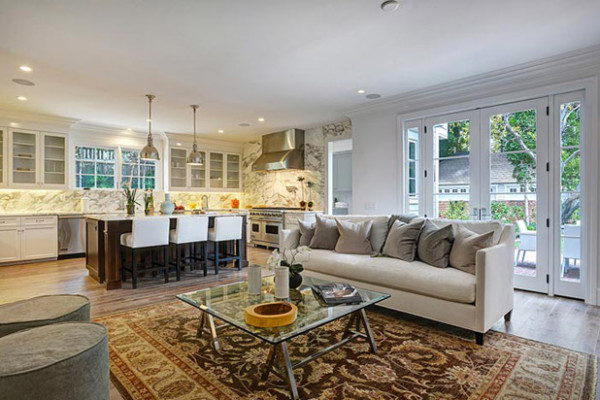 ed-ari-gold-entourage-house-5-de