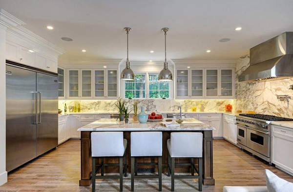 ed-ari-gold-entourage-house-6-de