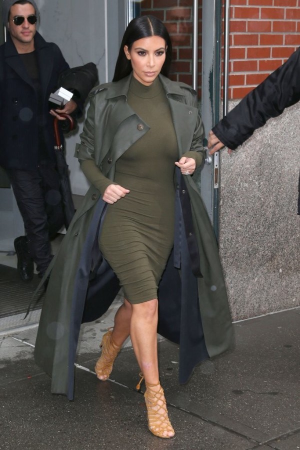 Kim+Kardashian+Outerwear+Trenchcoat+xq07gQ__1J7x