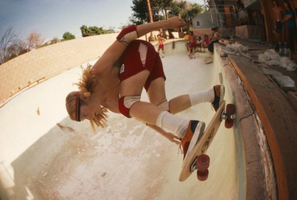 Stacy Peralta Ripping at Coldwater Canton Pool 1977 © Hugh Holland co Blender Gallery