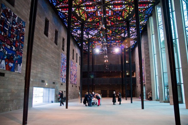National_Gallery_of_Victoria,_Melbourne,_15_Aug._2010_-_Flickr_-_PhillipC