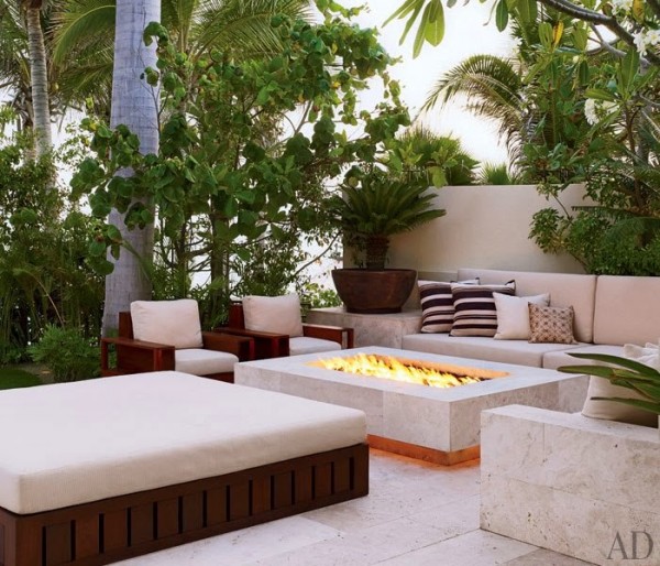 Cindy Crawford & Rande Gerber & Neighbour George Clooney's ... Cindy Crawford & Rande Gerber & Neighbour George Clooney's ... on For Living Lawrence Fire Pit id=31293