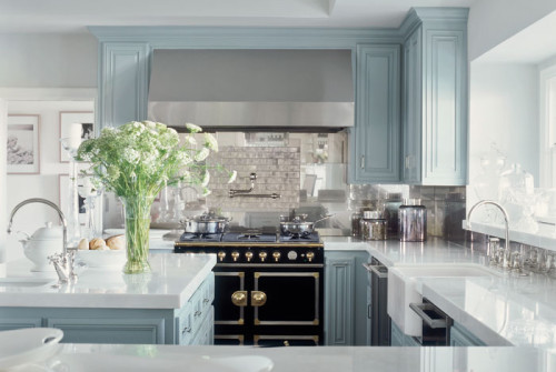 nrm_1422909333-syn-39-540f5b759fb1c_-_ver-jlo-kitchen-3-msc